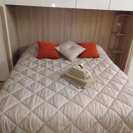 Suite Bb Trani Bagian luar foto