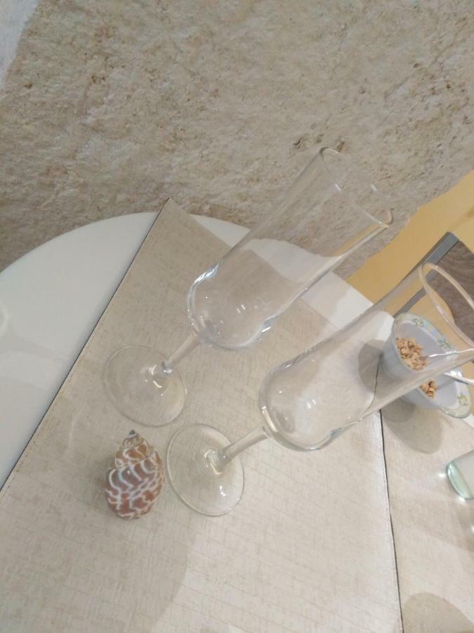 Suite Bb Trani Bagian luar foto
